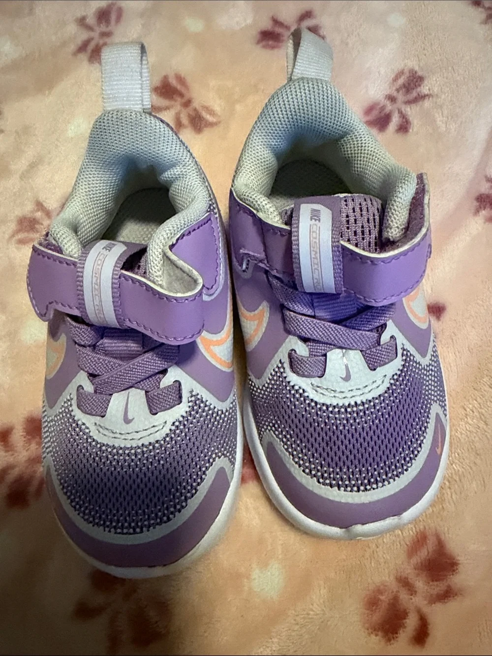 Nike Kids Purple and Light Gray Hook-and-Loop Sneakers